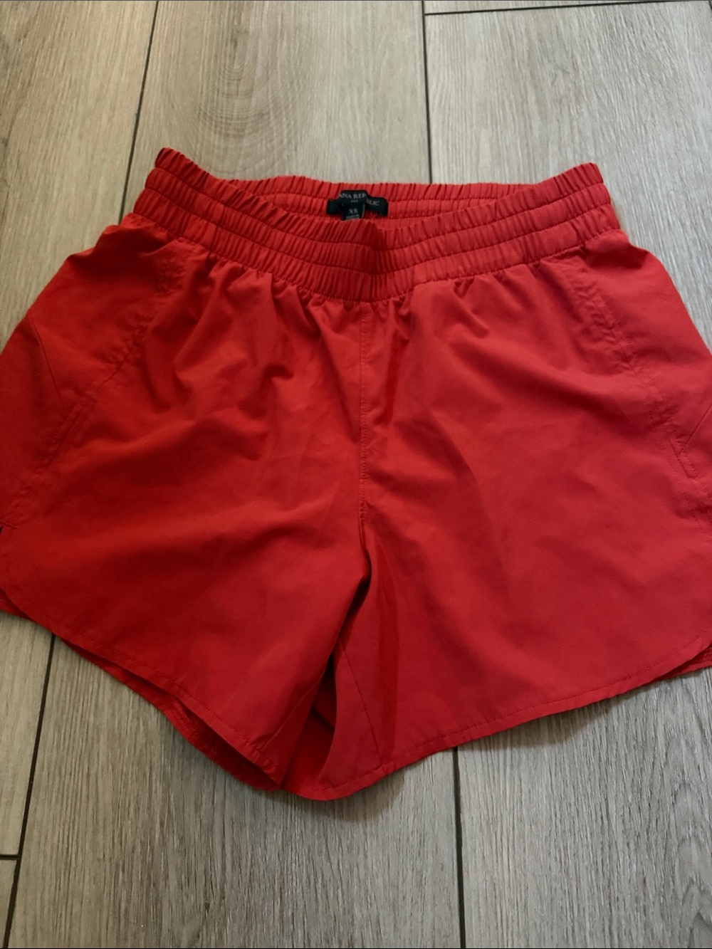 Banana Republic Factory Red Women's Athletic Shorts